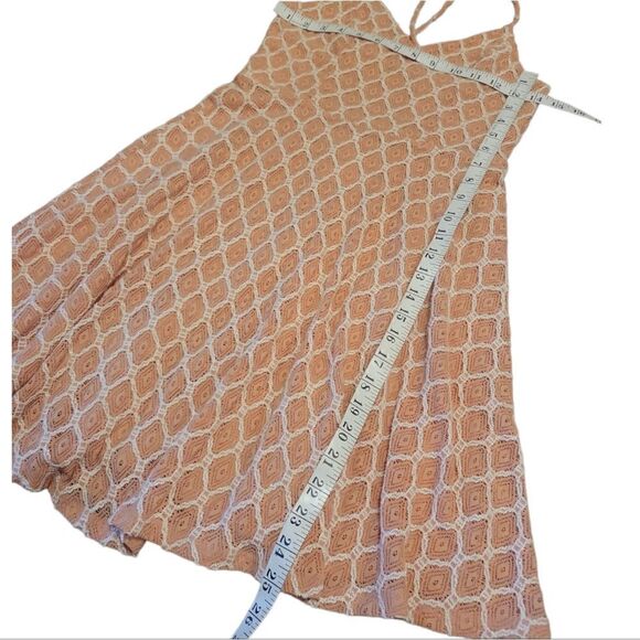 NWT Urban Outfitters Kimchi Blue Strappy Diamond Lace Skater Dress Boho Peach L - Picture 8 of 13